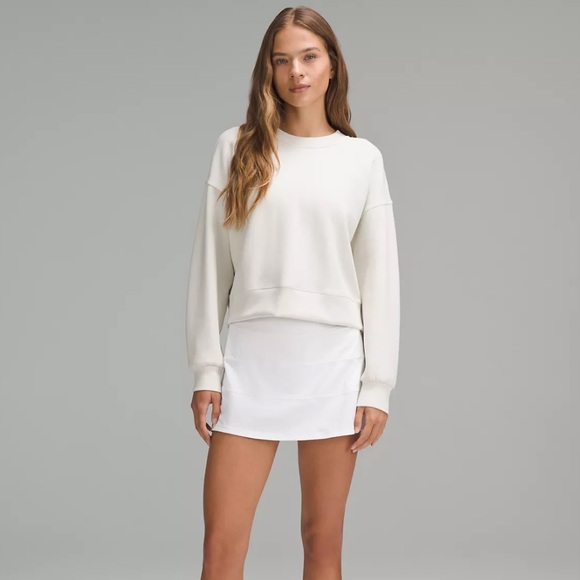 Softstreme Perfectly Oversized Cropped Crew - Picture 2 of 9